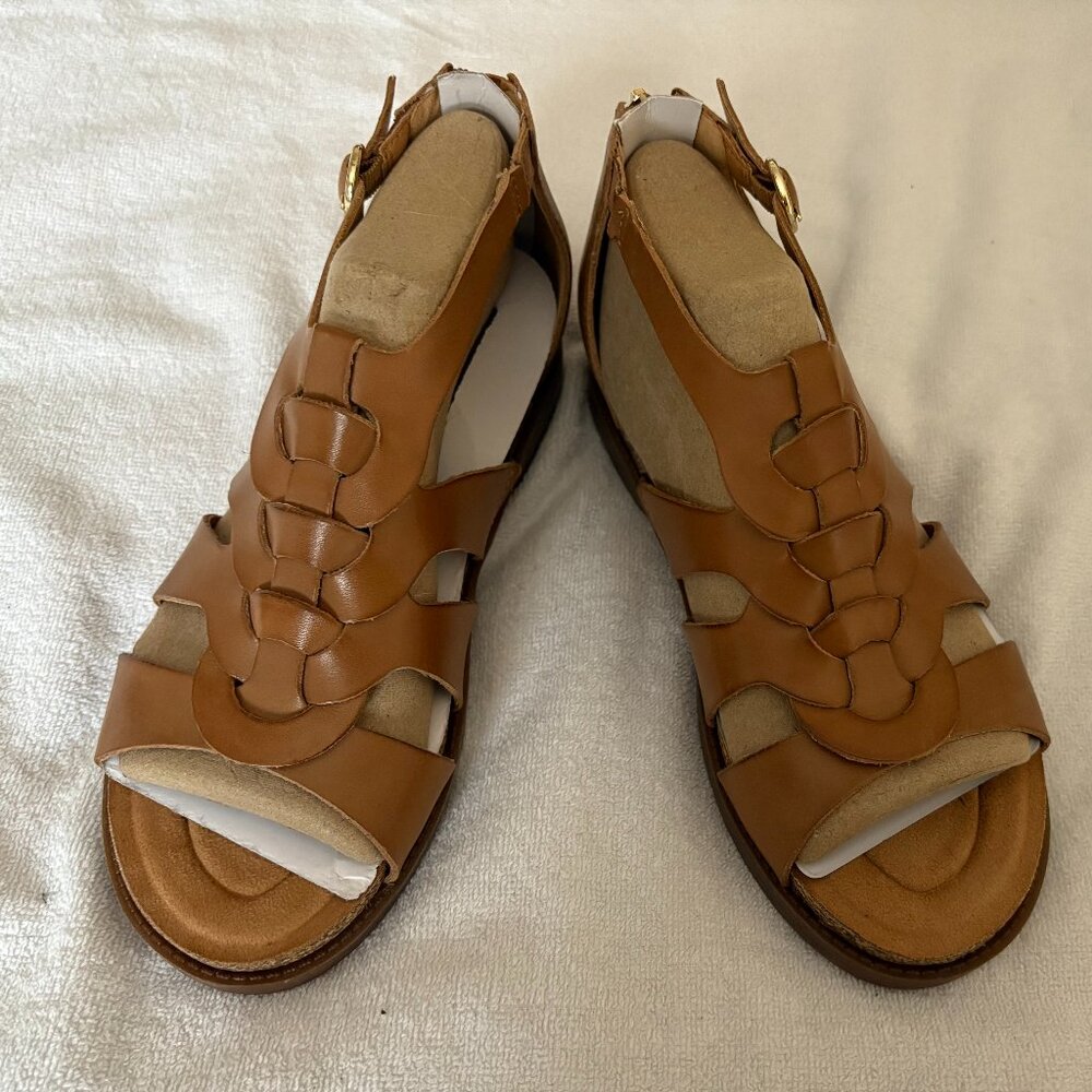 Earth Shoes Casual Flat Sandals, 6M, Tan